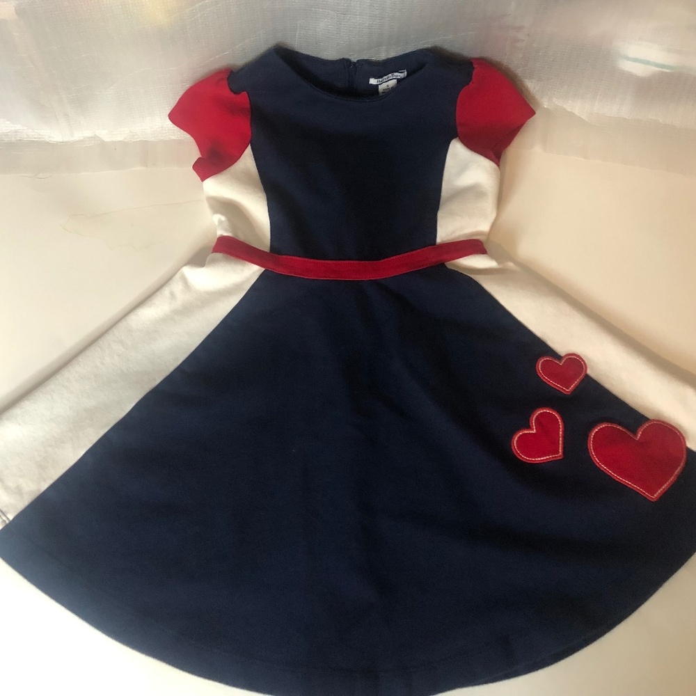 Hartstrings Made in Sri Lanka Girls size 5 Valentines Dress